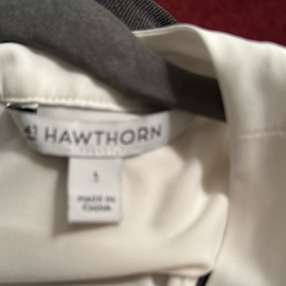 41 Hawthorn Sleeveless Wrap Blouse in Larger - Picture 6 of 7